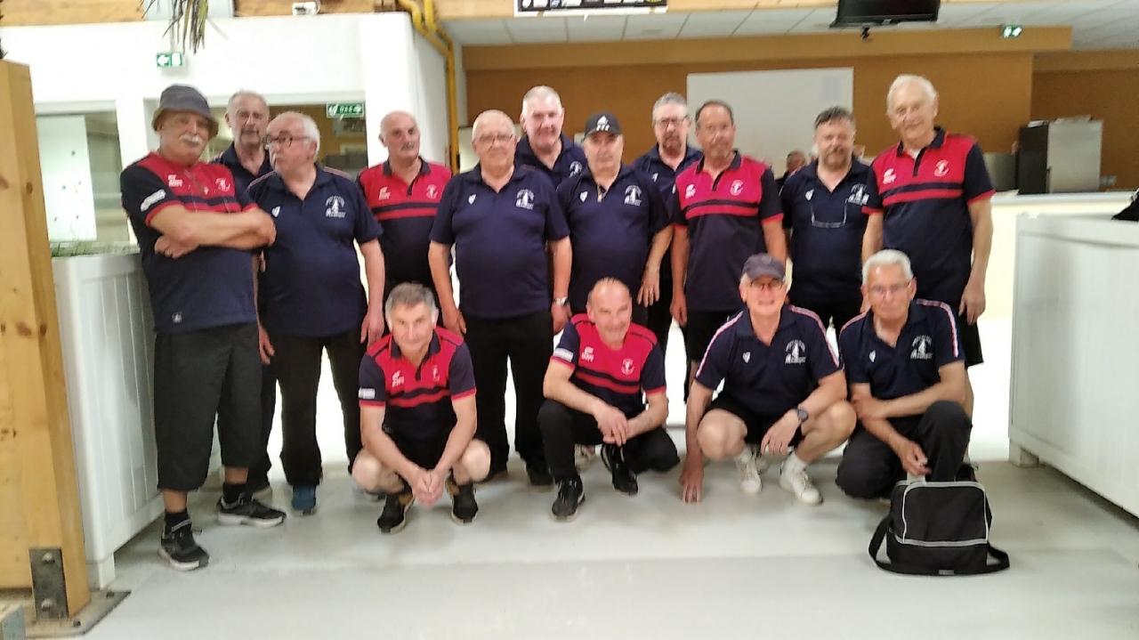 Les équipes des Marais "B" et de Domérat "A" Les équipes des Marais "B" et de Domérat "A"