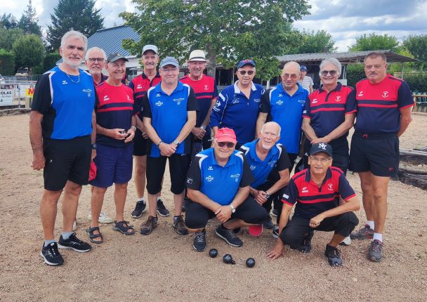 Les équipes de Domérat et de Commentry Les équipes de Domérat et de Commentry