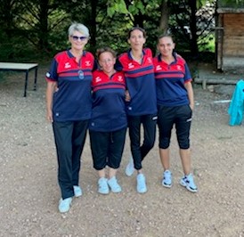 Nos quatre représentantes, de gauche à droite: MARTIN, Marie-Christine - BRETAUDIERE, Christelle - DUMONT, Séverine et MARTINS, Marie-Odile. Nos quatre représentantes, de gauche à droite: MARTIN, Marie-Christine - BRETAUDIERE, Christelle - DUMONT, Séverine et MARTINS, Marie-Odile.