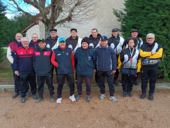 Les équipes de Domérat et de Tronget Les équipes de Domérat et de Tronget