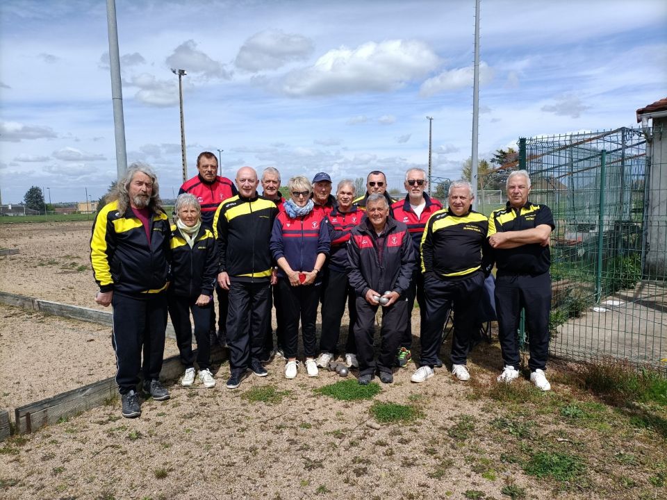 Les équipes de Néris les bains et de Domérat Les équipes de Néris les bains et de Domérat
