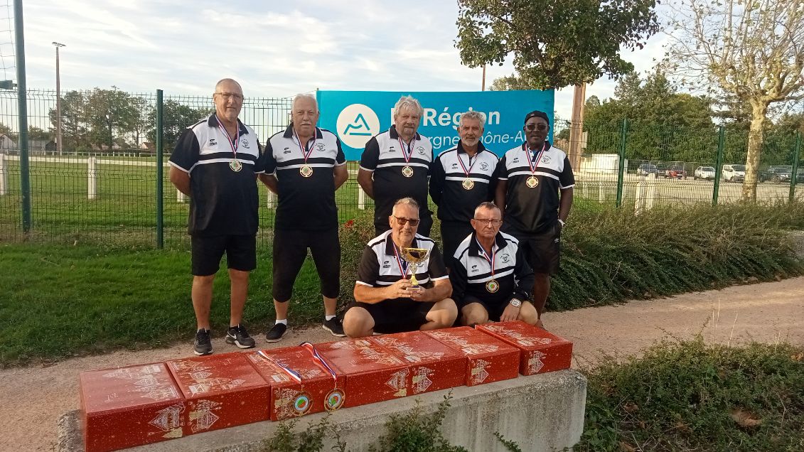 L'équipe d'Yzeure L'équipe d'Yzeure