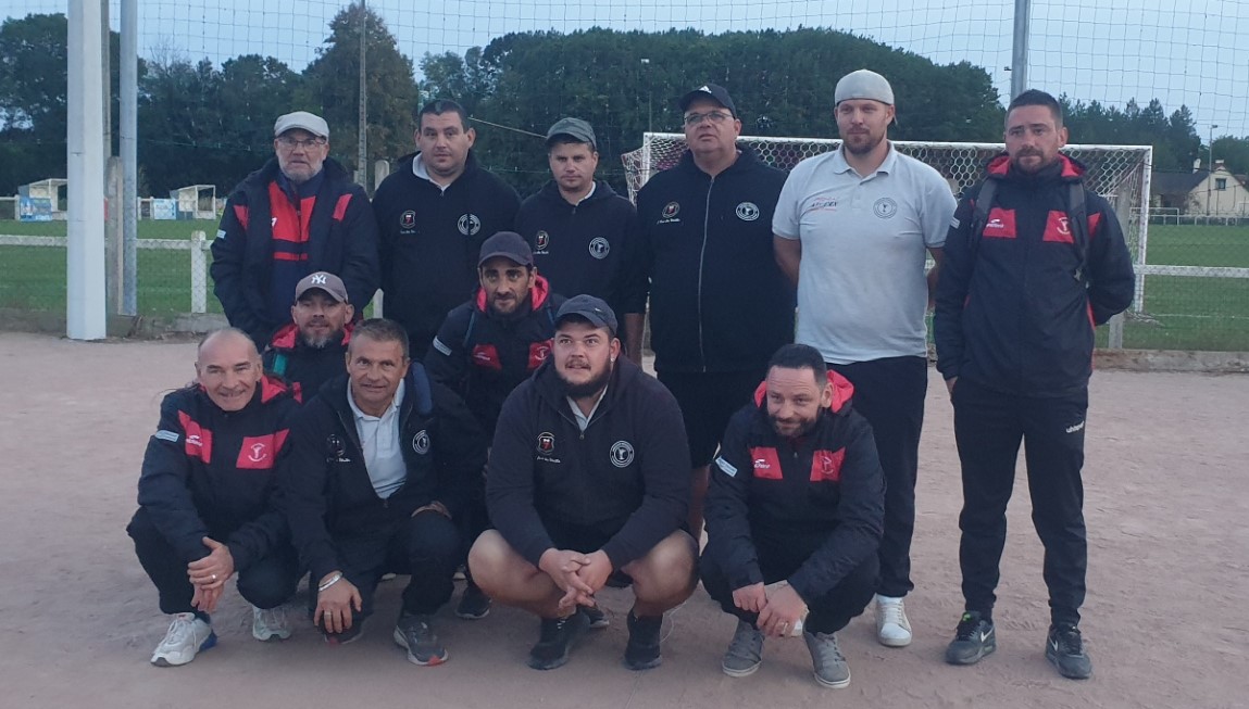 Les équipes de Domérat B et de Saint-Christophe A Les équipes de Domérat B et de Saint-Christophe A