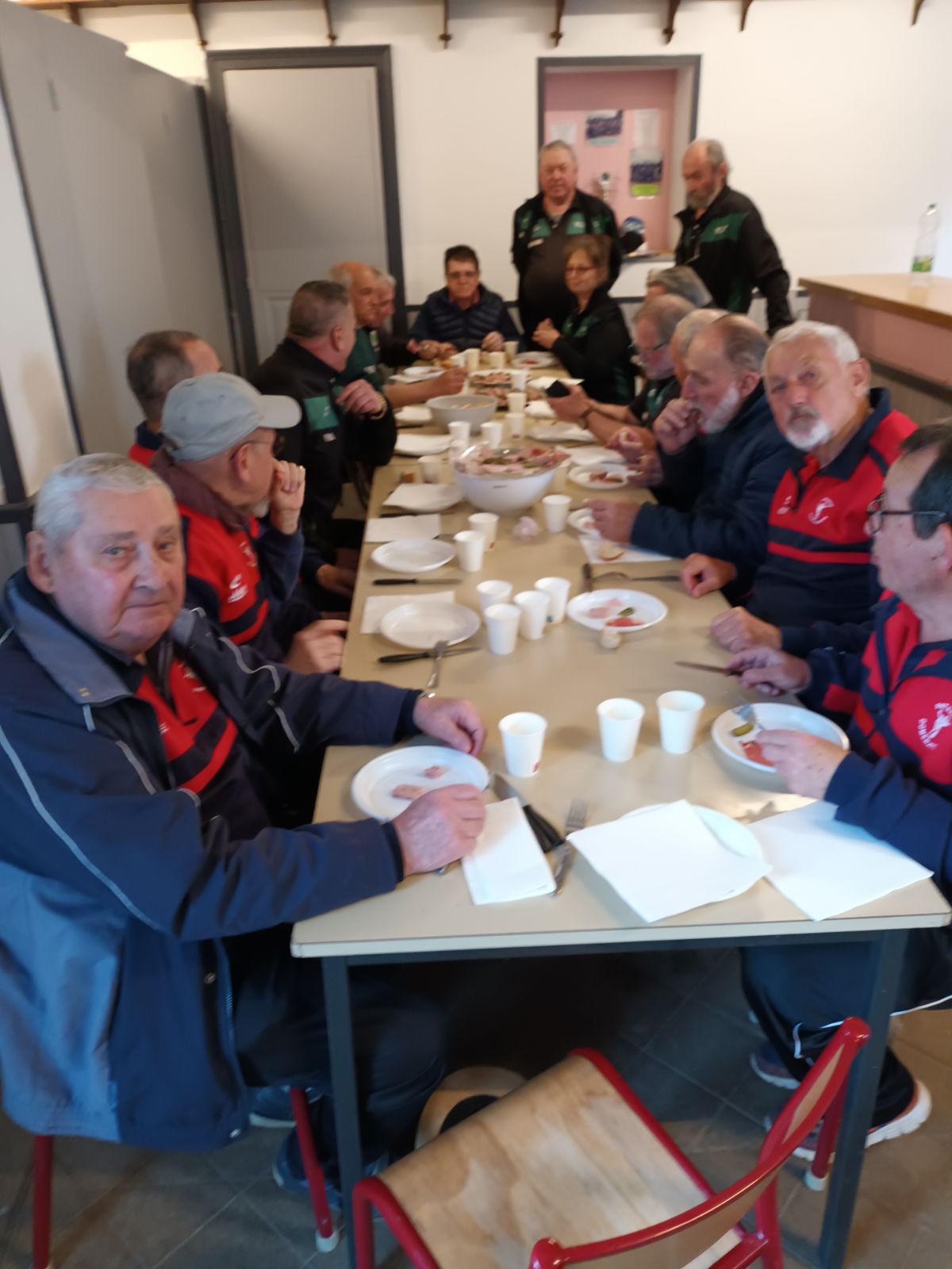 Après match entre Lurcy levis et Domérat