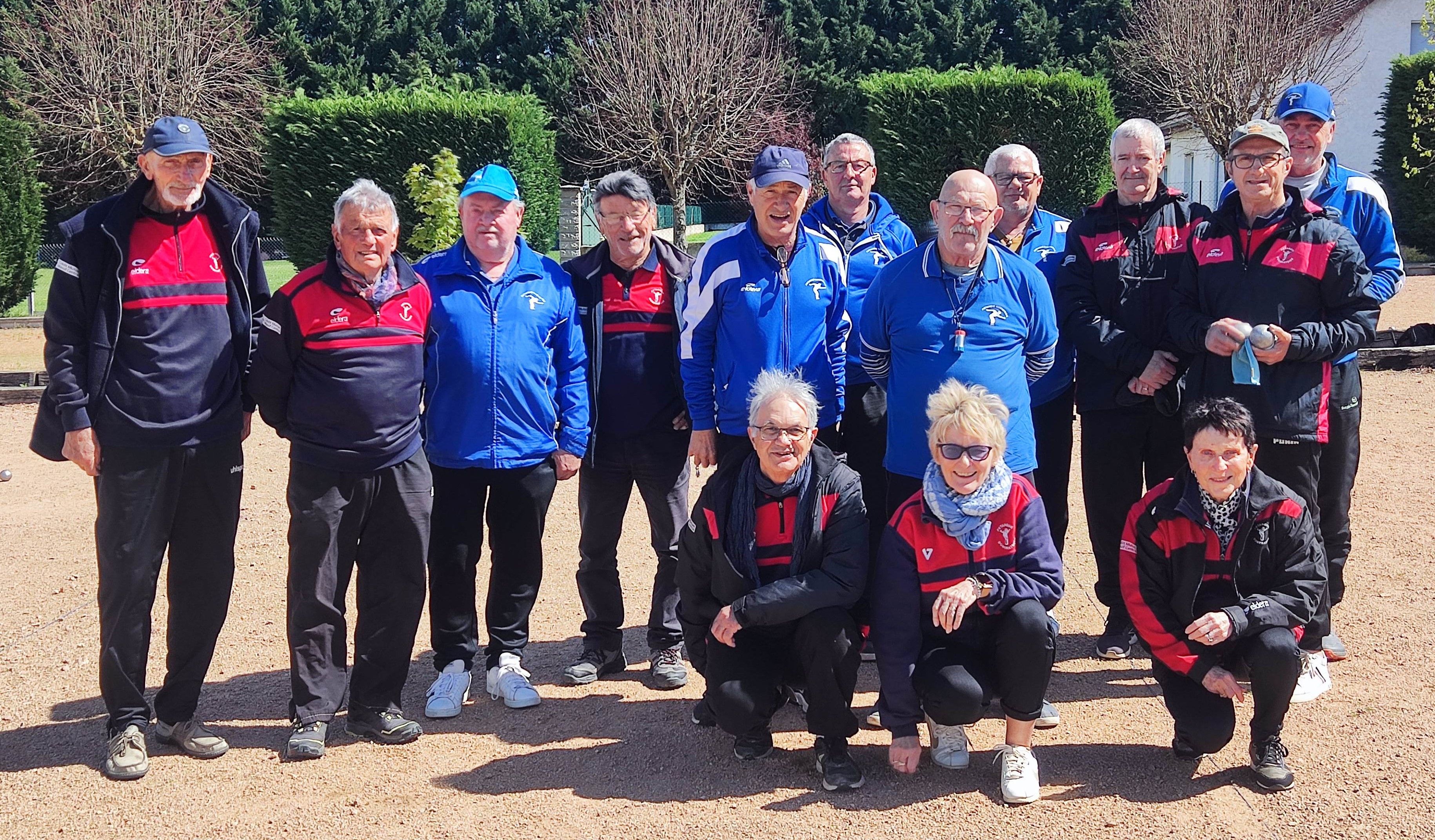 Les équipes de Domérat et de Varennes Les équipes de Domérat et de Varennes