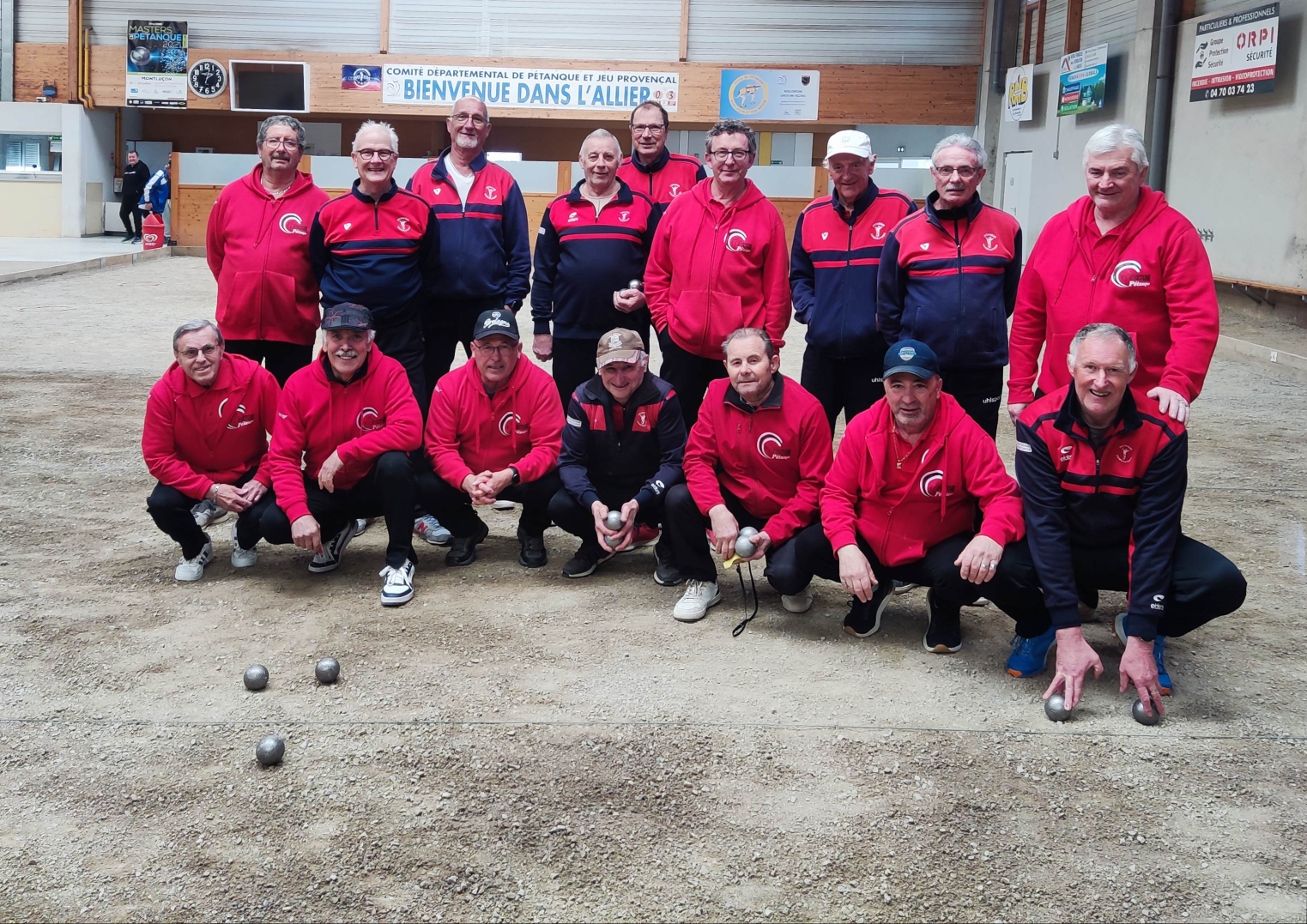 Les équipes de Saint-Victor et de Domérat B Les équipes de Saint-Victor et de Domérat B