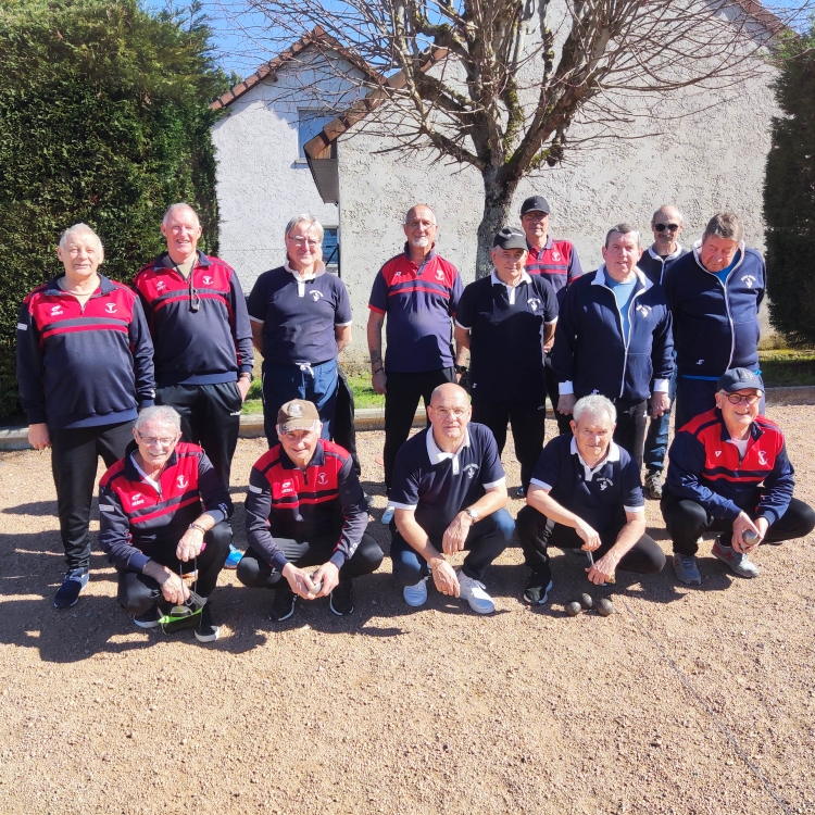 Les équipes de Cusset B et de Domérat B Les équipes de Cusset B et de Domérat B