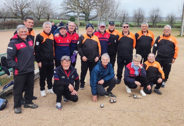 Les équipes de Domérat C et de Neuvy A Les équipes de Domérat C et de Neuvy A