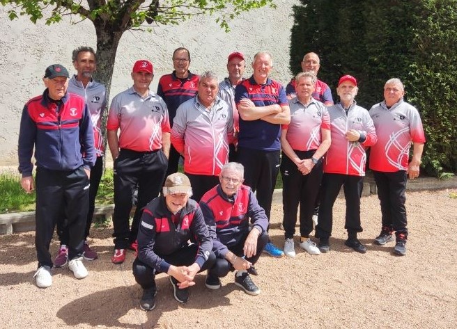 Les équipes de Domérat B et de Marmignolles A Les équipes de Domérat B et de Marmignolles A