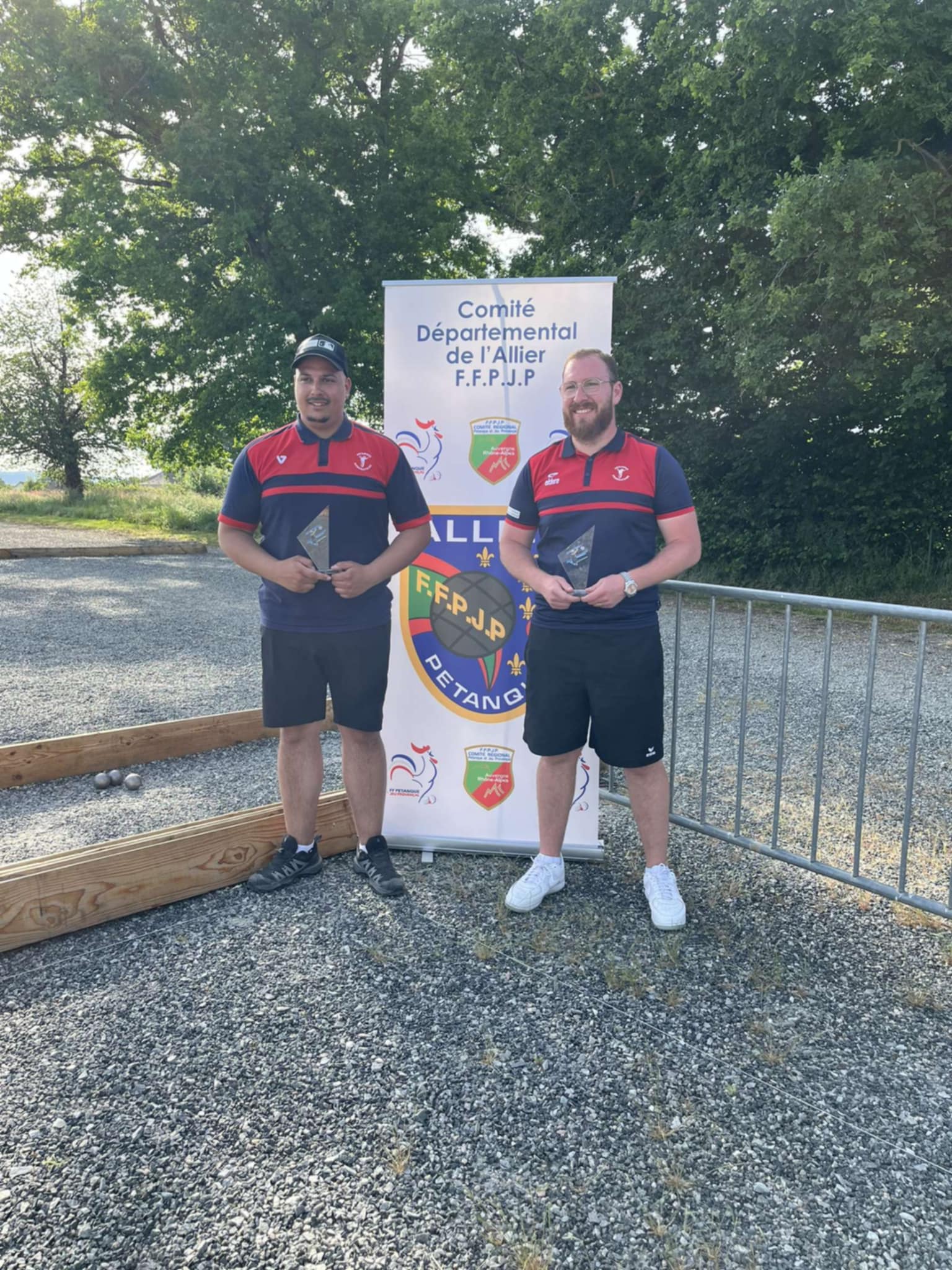 Ryan Caray et Léo Bernard Champion d'Allier Doublette Ryan Caray et Léo Bernard Champion d'Allier Doublette