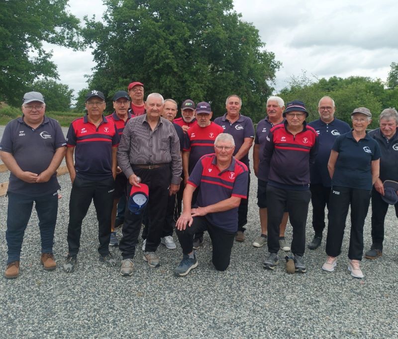 Les équipes d'Ygrande et de Domérat D Les équipes d'Ygrande et de Domérat D