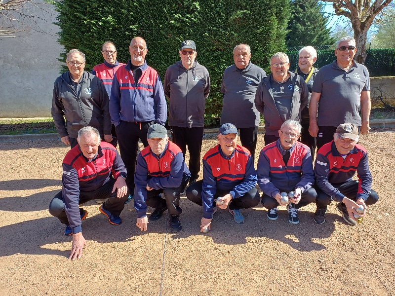 Les équipes de Domérat B et Yzeure A Les équipes de Domérat B et Yzeure A