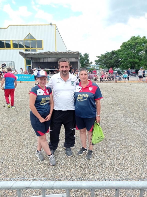 Doublettes féminines au Pouzin