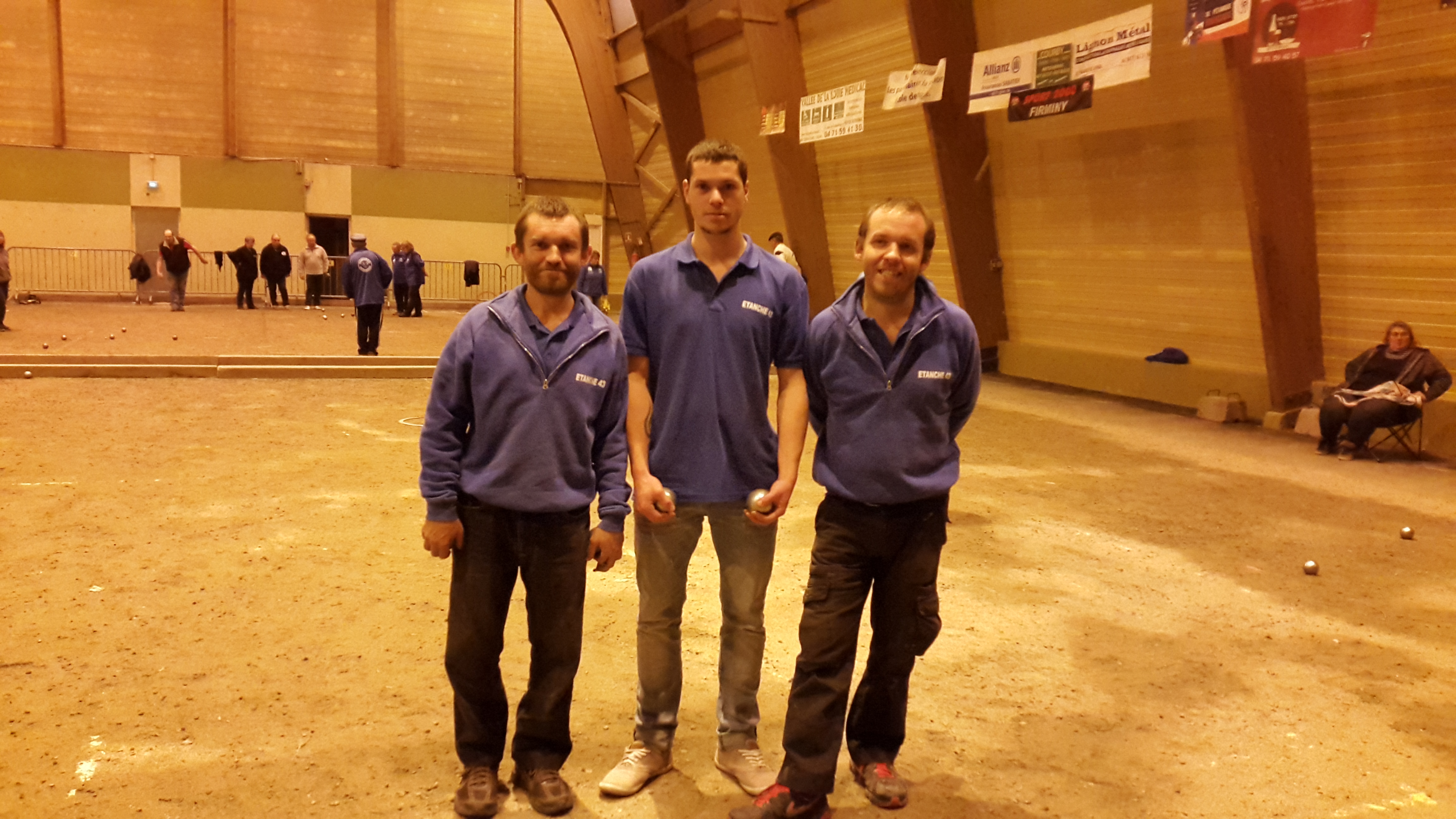 Finale coupe de l'yssingelais 2015 à retournac pour nos Dunierois Finale coupe de l'yssingelais 2015 à retournac pour nos Dunierois