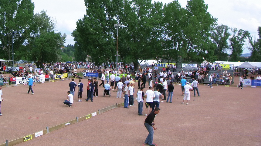 REUSSITE TOTALE POUR L'EVENEMENT PETANQUE EN PLAINE DU FOREZ REUSSITE TOTALE POUR L'EVENEMENT PETANQUE EN PLAINE DU FOREZ