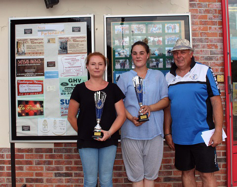 Annie et Laetitia  finalistes du Concours