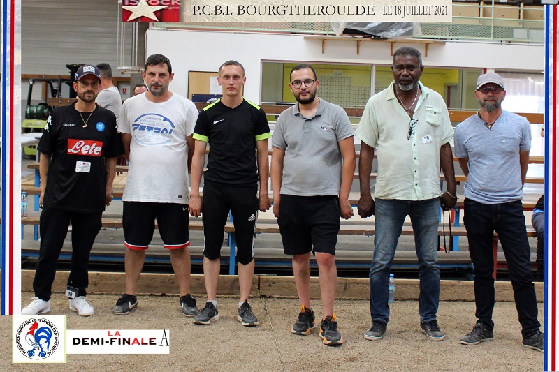 P.C.B.I BOURGTHEROULDE Concours triplette LE 18 JUILLET2021 P.C.B.I BOURGTHEROULDE Concours triplette LE 18 JUILLET2021