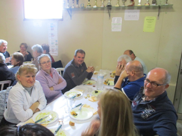 Fred, qui se cache, mais toujours en bonne place sur le blog Fred, qui se cache, mais toujours en bonne place sur le blog