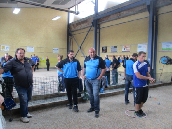 Oulalah, une première partie à vite oublier !!!!!! je n'en dirais pas plus :-p :-p :-p :-p :-p :-p Oulalah, une première partie à vite oublier !!!!!! je n'en dirais pas plus :-p :-p :-p :-p :-p :-p