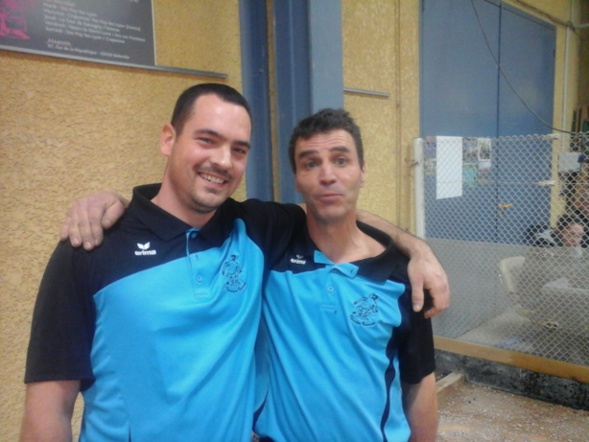 Jérémy et Thierry ont loupé la marche de peu Jérémy et Thierry ont loupé la marche de peu