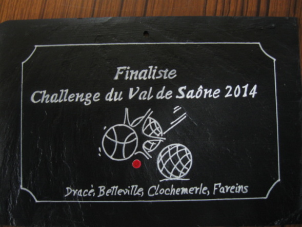 les trophées pour les finalistes offerts par DRACE les trophées pour les finalistes offerts par DRACE