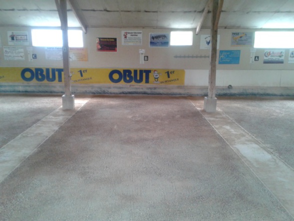 (Ré)aménagement du boulodrome. (Ré)aménagement du boulodrome.