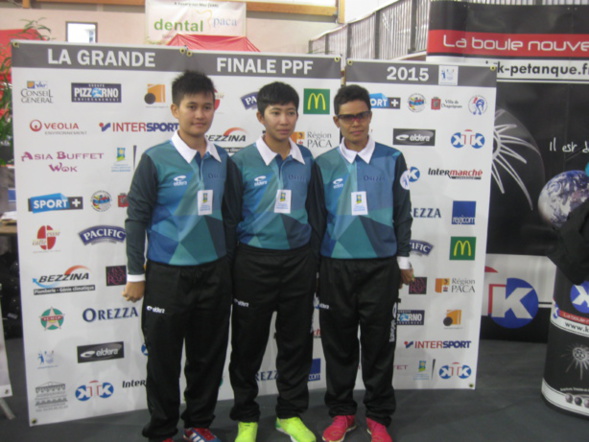 les championnes du monde thailandaises en titre éliminées en barrage dans les poules de 1/4 les championnes du monde thailandaises en titre éliminées en barrage dans les poules de 1/4