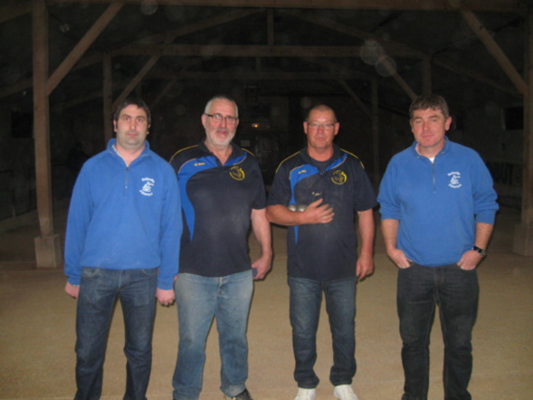 CONCOURS B : au centre les vainqueurs ( DRACE)), aux extrèmes les finalistes ( BELLEVILLE) CONCOURS B : au centre les vainqueurs ( DRACE)), aux extrèmes les finalistes ( BELLEVILLE)