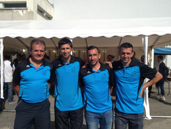Notre présient Jacky ce matin avec Seb, José et Guillaume Notre présient Jacky ce matin avec Seb, José et Guillaume