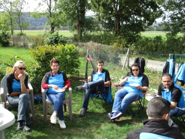 le coin des jambes croisées le coin des jambes croisées