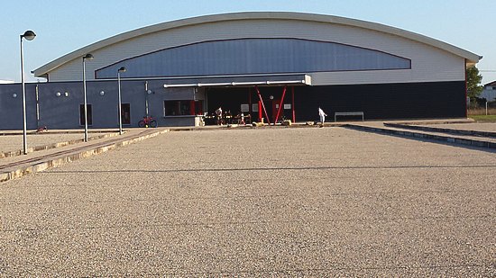 Un nouveau boulodrome dans l'AIN. Un nouveau boulodrome dans l'AIN.