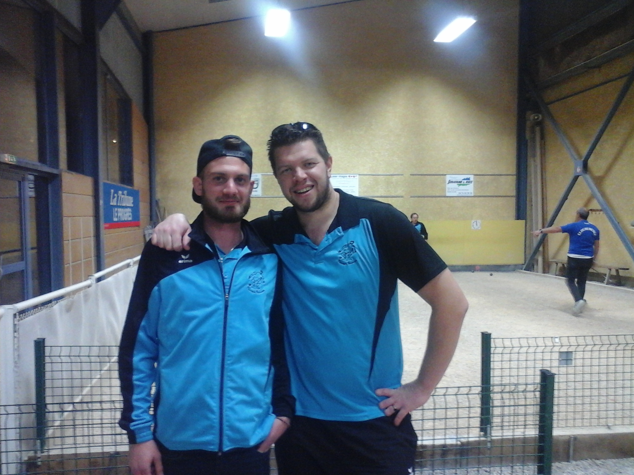 journée tranquille et qualification sans problème pour Flo et Jérémy journée tranquille et qualification sans problème pour Flo et Jérémy