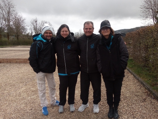Et oui !!! il n a pas fait très beau ce week end à HAUTEVILLE, ce qui réhausse les performances de nos farinois Et oui !!! il n a pas fait très beau ce week end à HAUTEVILLE, ce qui réhausse les performances de nos farinois