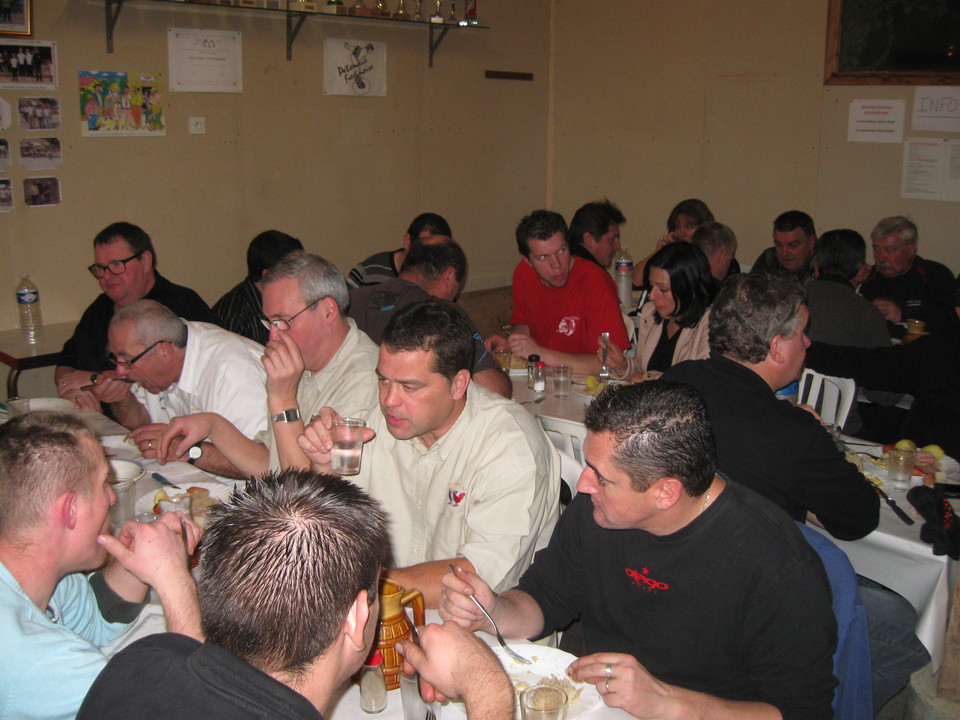 comme toujours, un bon coup de fourchette pour terminer la soirée comme toujours, un bon coup de fourchette pour terminer la soirée