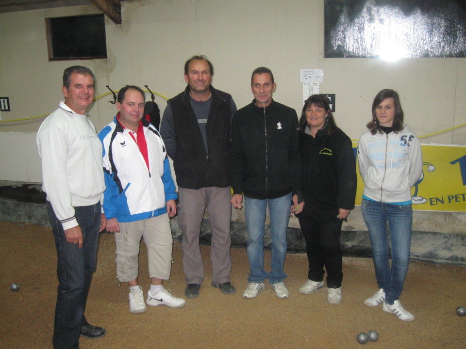 les 2 présidents devaient forcément se rencontrer.Léger avantage à FRANCHELEINS. les 2 présidents devaient forcément se rencontrer.Léger avantage à FRANCHELEINS.