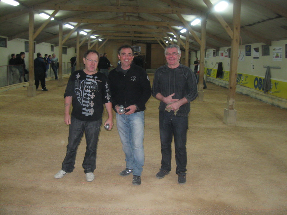 Bubu, Damien et René, pas des habitués des concours mais plutôt de la bonne humeur. Bubu, Damien et René, pas des habitués des concours mais plutôt de la bonne humeur.