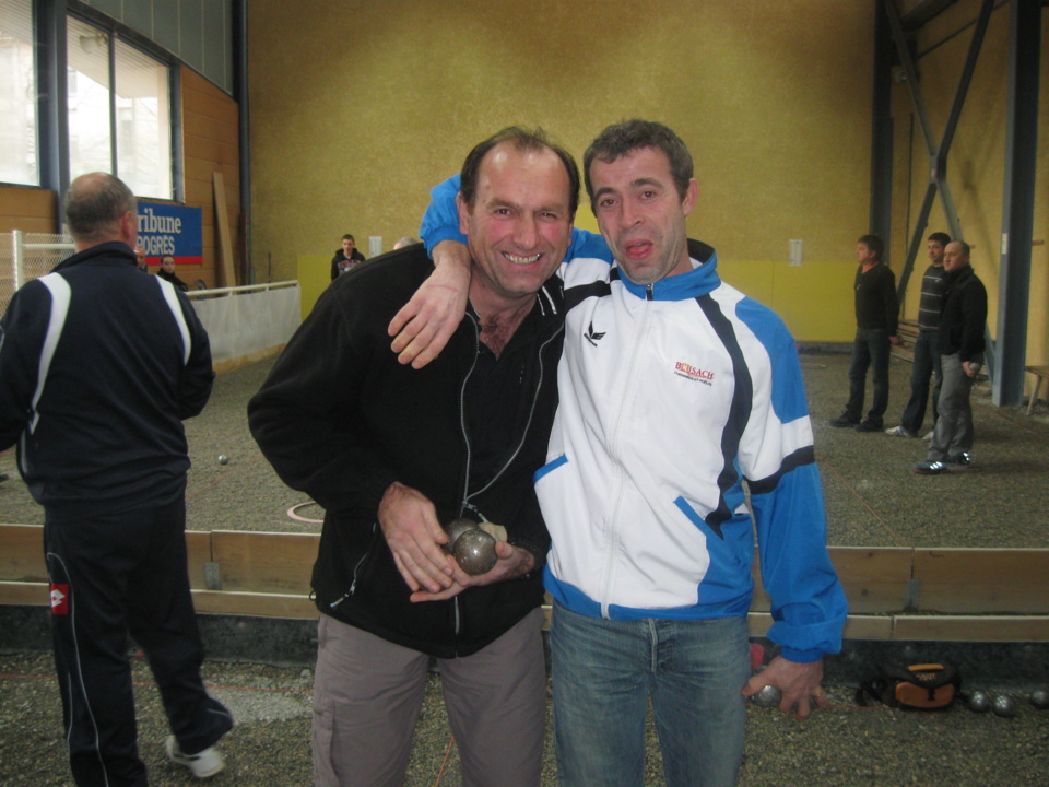 vainqueurs du jour, ce sont deux sérieux prétendants à la victoire finale du 26/01 vainqueurs du jour, ce sont deux sérieux prétendants à la victoire finale du 26/01