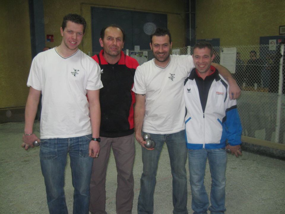 une 1/2 finale 100% farinoise c'est la deuxième fois en 3 éditions. une 1/2 finale 100% farinoise c'est la deuxième fois en 3 éditions.