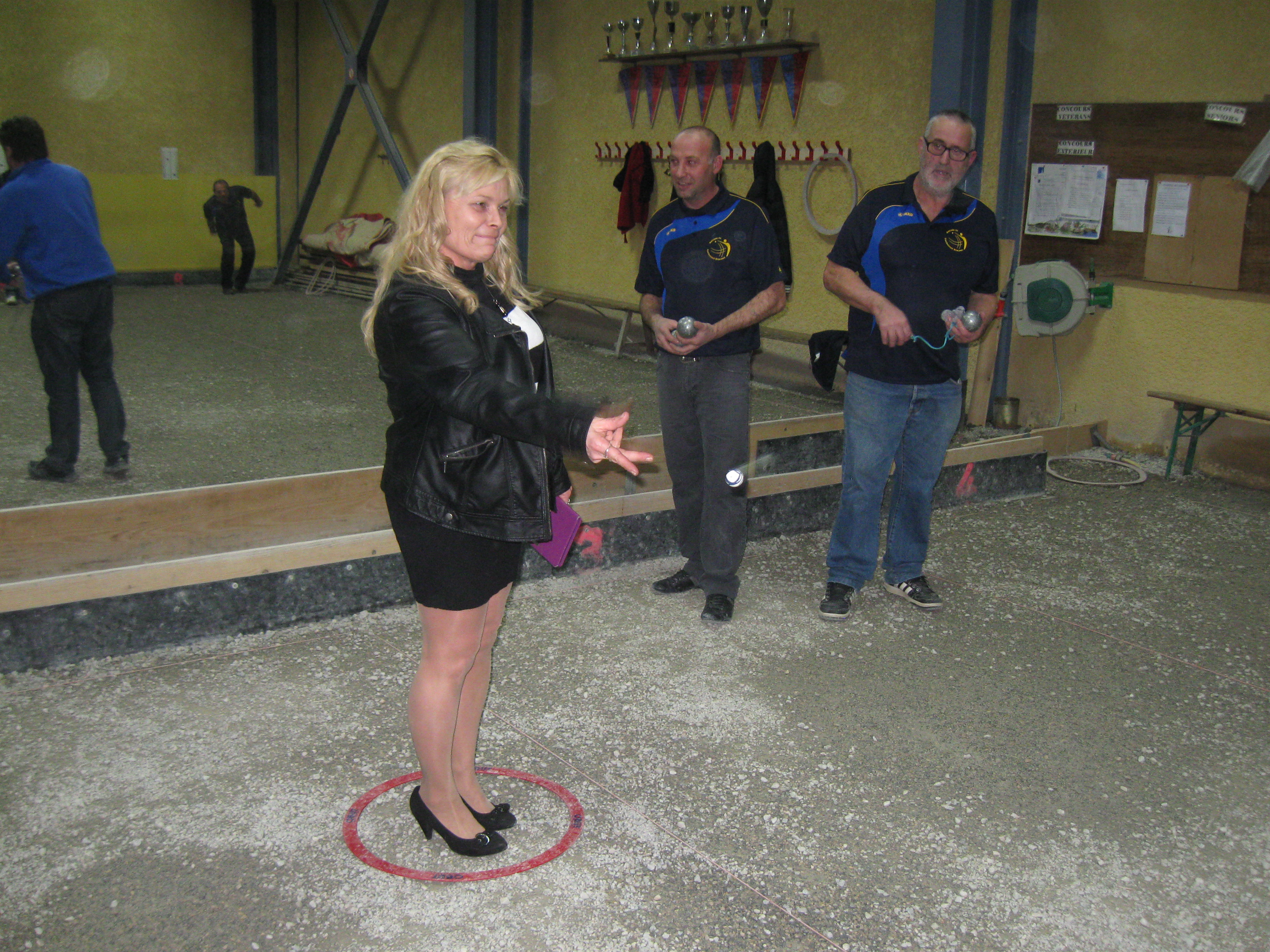 le jet du but de la finale par Mme LEBRETON le jet du but de la finale par Mme LEBRETON