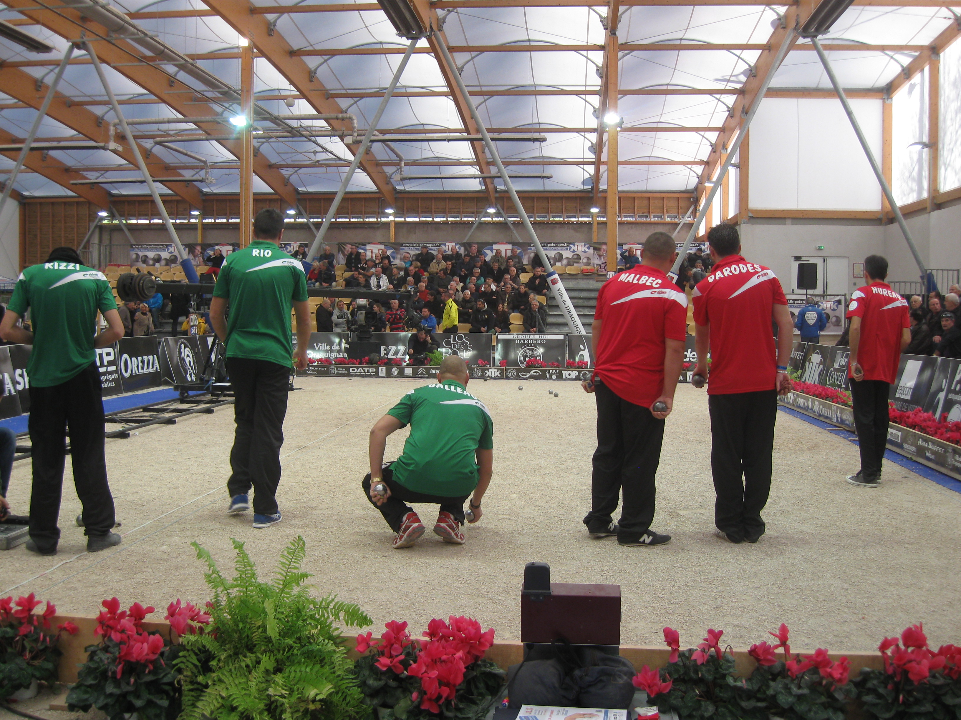 quelques minutes avant le début du triplette masculin quelques minutes avant le début du triplette masculin