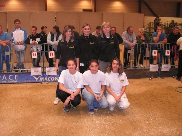 Bravo a GELIN Adeline et GELIN Morgane de francheleins associer a CATHELIN Maelle de asegf boug pour ce joli parcours dans le national B ,malgre la defaite en finale Bravo a GELIN Adeline et GELIN Morgane de francheleins associer a CATHELIN Maelle de asegf boug pour ce joli parcours dans le national B ,malgre la defaite en finale