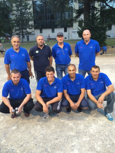 L'équipe de PELLEAUTIER L'équipe de PELLEAUTIER