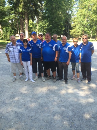 L'équipe d'EMBRUN, vice championne
