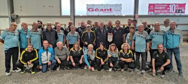 LES DEUX SELECTIONS REUNIES POUR LA PHOTO ... LES DEUX SELECTIONS REUNIES POUR LA PHOTO ...