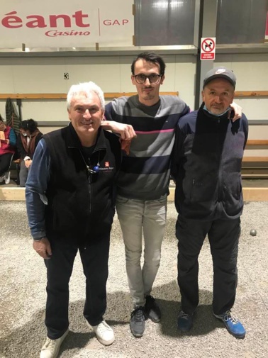 Equipe n°2 : TRAMONTANO Pierre - TRAMONTANO Loïc - SAUNIER Gilles Equipe n°2 : TRAMONTANO Pierre - TRAMONTANO Loïc - SAUNIER Gilles