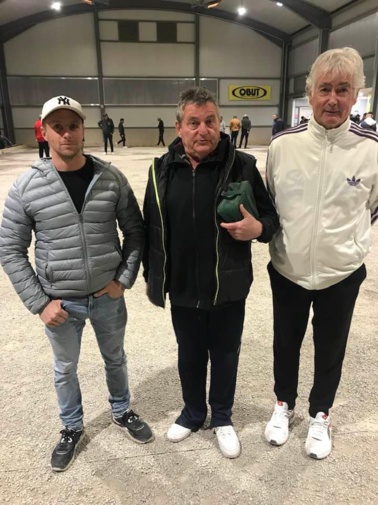 Finalistes concours A : ROOSEN Christophe - ROOSEN Pierre - BERNARD Jacques Finalistes concours A : ROOSEN Christophe - ROOSEN Pierre - BERNARD Jacques