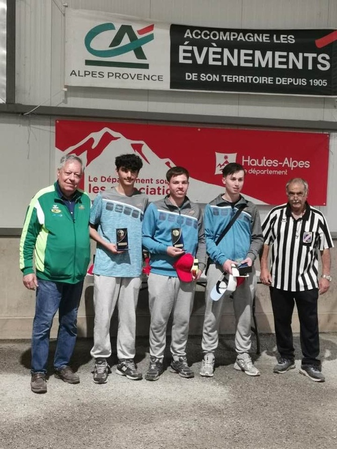 David MITIC- Evan GRANGER et Hugo FREYNET CHAMPIONS DEPARTEMENTAL 2025 PETANQUE TRIPLETTE JUNIOR..