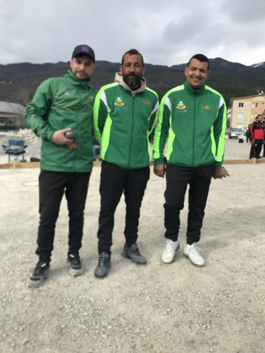 Tirone CURT qualifié pour la ligue .. Tirone CURT qualifié pour la ligue ..