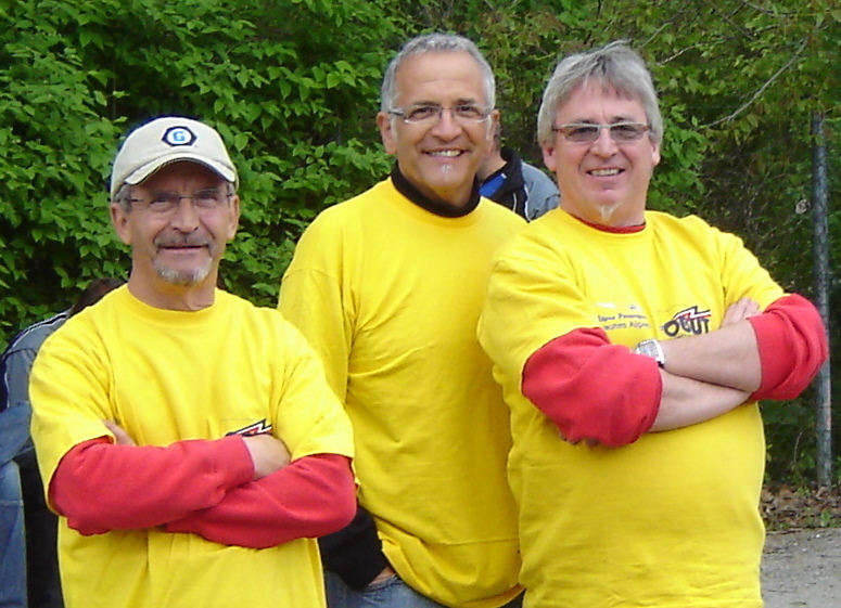 Les trois compéres, Jo Pellissier, Jean-Marc Zouaoui et Yves Roulet s'inclinent en 8ème.