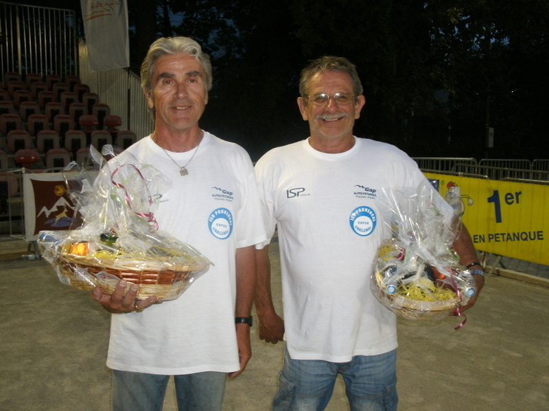 Daniel ARNAUD - Michel SEGUIN (La Petite Boule Laragnaise) Daniel ARNAUD - Michel SEGUIN (La Petite Boule Laragnaise)